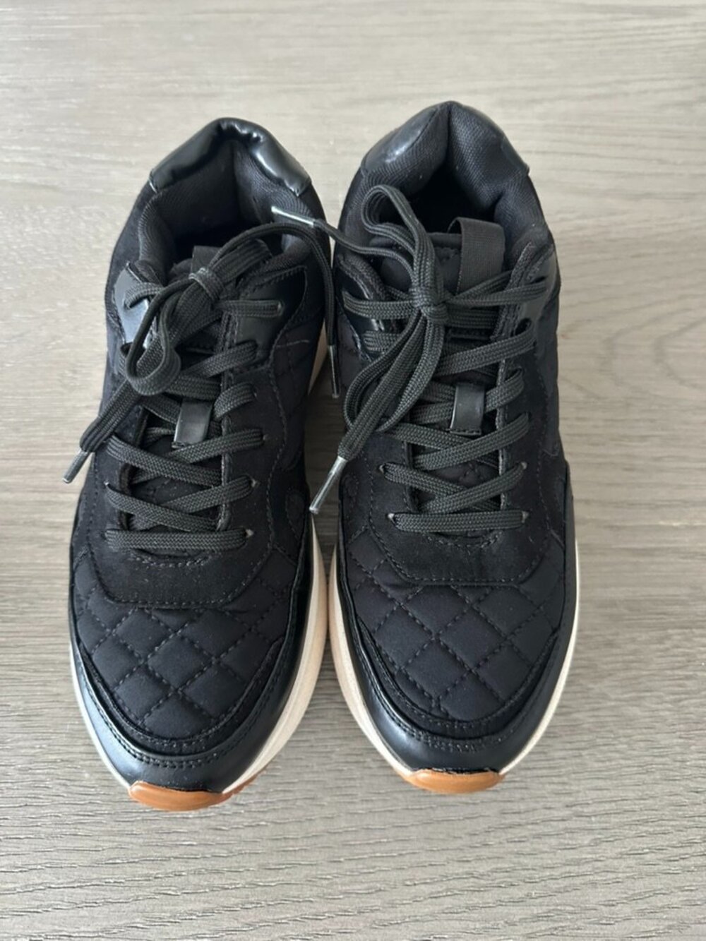 Zara black quilted platform sneakers. 38 euro/7.5 us